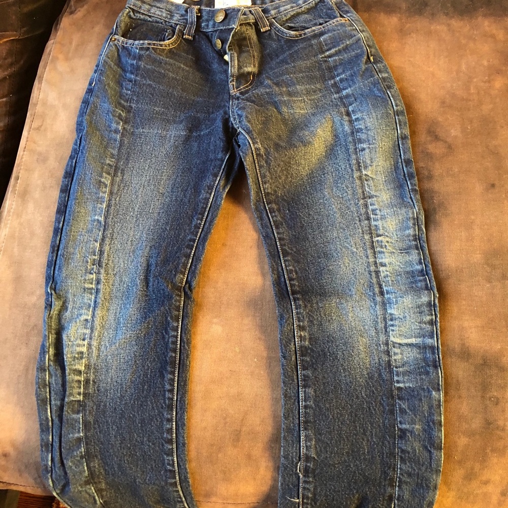 Current Elliot 26
